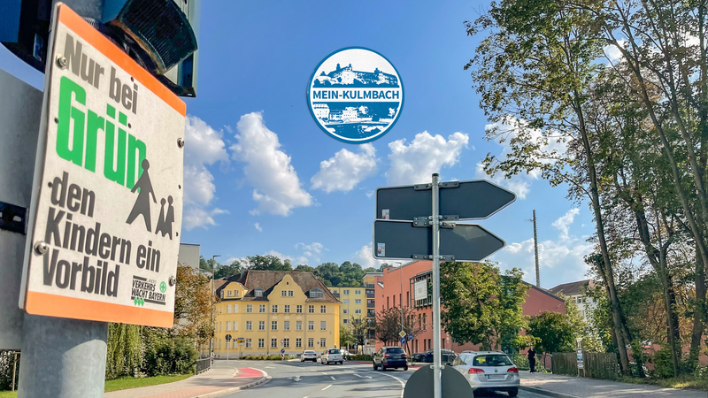 Hier zu sehen: Die Kreuzung am ZOB (Hans-Hacker-Stra&szlig;e/ EKU-Stra&szlig;e) in Kulmbach mit Blick in Richtung Polizei. Der Bereich zwischen Zentralem Omnibus Bahnhof und Bahnhof z&auml;hlt zu den f&uuml;r Fu&szlig;g&auml;nger gef&auml;hrlicheren Stellen.