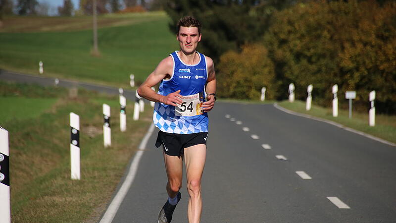 Frankenwaldlauf 2024 Leon Schübel Der Stadtsteinacher Leon Schübel startet seit einem Jahr für das Laufteam Bayern.