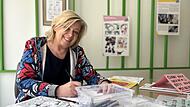 Lisa Neun kämpft mit ihren Comic-Freunden für ein richtiges Comic-Museum in Erlangen. Derzeit betreibt der Verein ein kleines Pop-up-Museum in der malerischen Schiffstraße in der Altstadt.