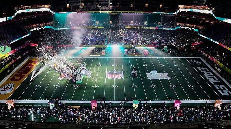 Vor dem LIX. Super Bowl