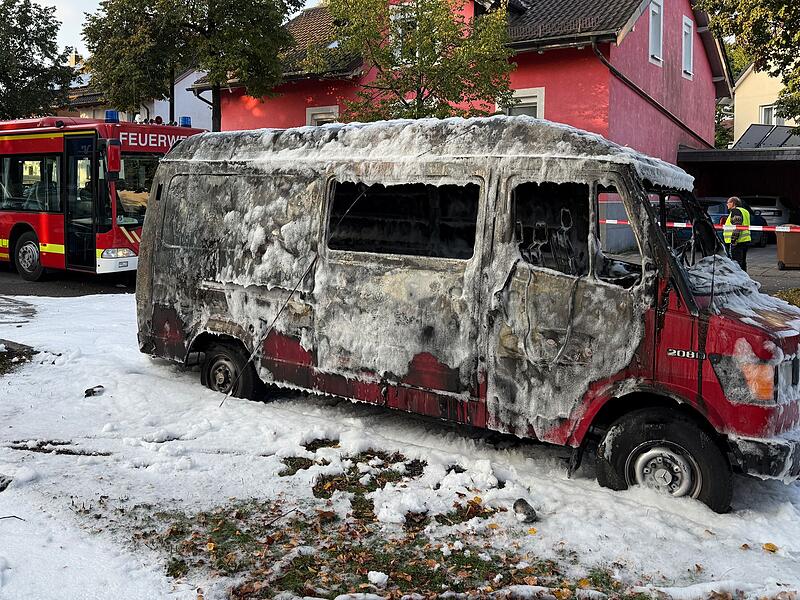 Brand in München - Großeinsatz von Polizei und Feuerwehr