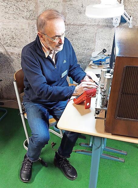 Helmut Schmidt hat die Reparaturinitiative ins Leben gerufen.