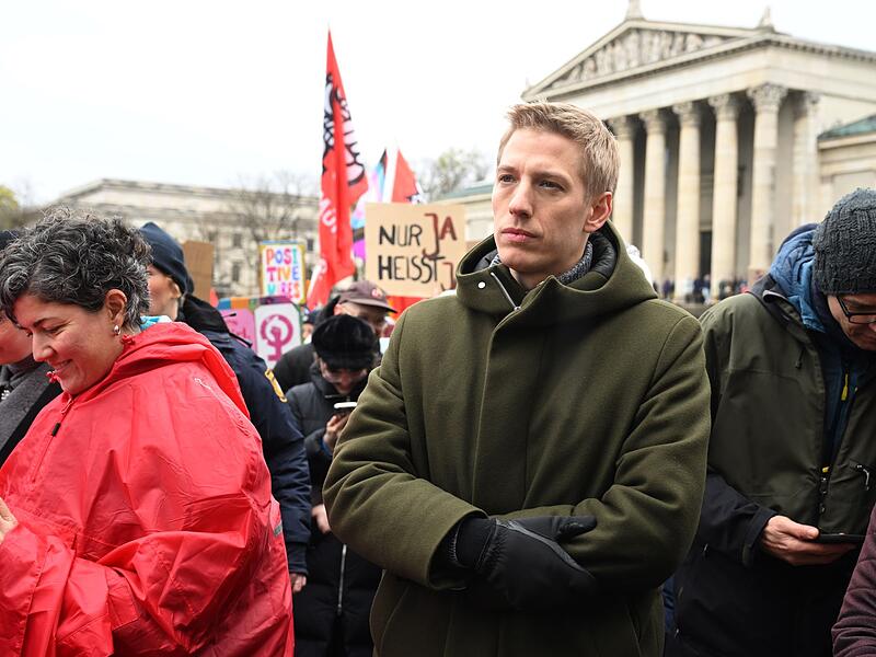 Demonstration gegen sexuelle und digitale Gewalt