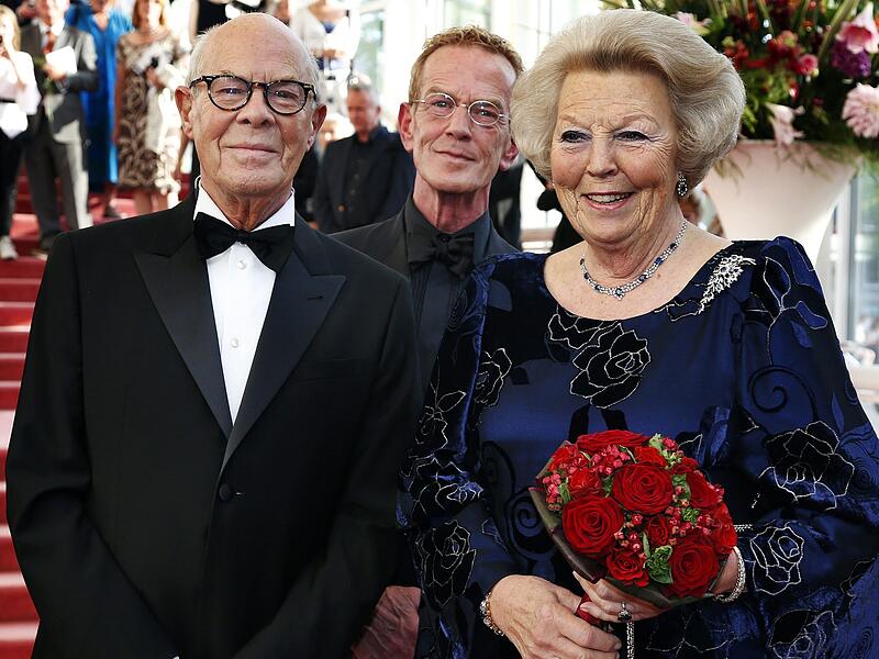 Choreograph Hans van Manen und K&ouml;nigin Beatrix