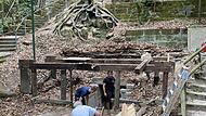 Die alte Bühne am Glockenkeller ist abgerissen. Bis zum Annafest 2022 soll die neue Bühne fertig sein.Forchheim & Fränkische Schweiz