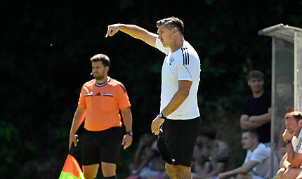 Achim Engel geht in seine dritte Saison beim TSV Mönchröden. Achim Engel geht in seine dritte Saison beim TSV Mönchröden.