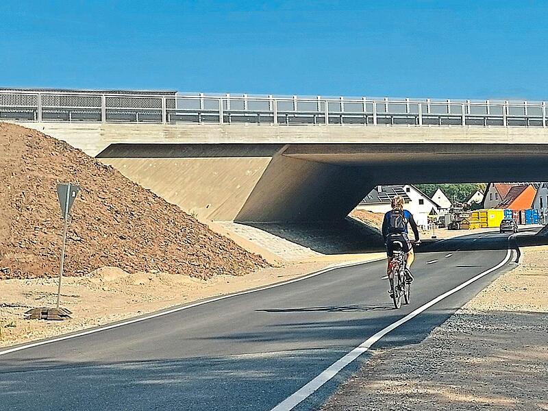 F&uuml;r den Schutz der Radler ben&ouml;tigt es den Membacher Radweg.Sandra Buchwald
