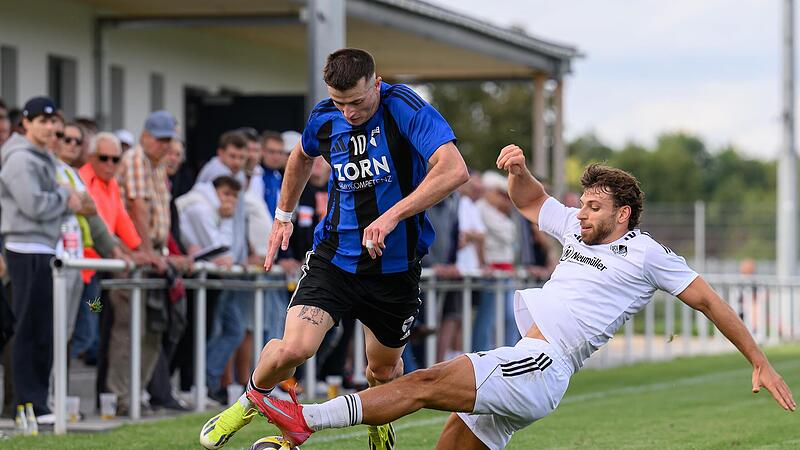 Forchheims Christian Rzonsa traf im Hinspiel gegen die Weisendorfer. Am Ende stand es 2:2.Forchheim & Fr&auml;nkische Schweiz