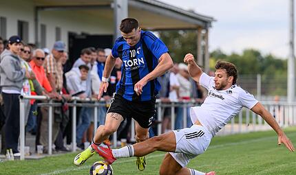 Forchheims Christian Rzonsa traf im Hinspiel gegen die Weisendorfer. Am Ende stand es 2:2.Forchheim & Fr&auml;nkische Schweiz