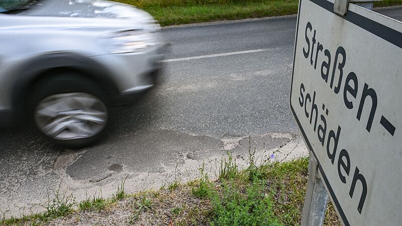 Schäden an Straßen Schäden an Straßen