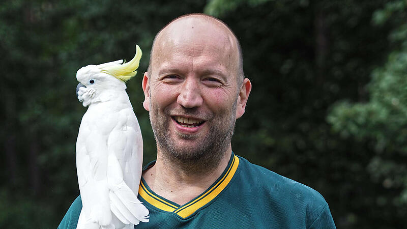 Neustadt: Australier kümmert sich um australische Vögel Neustadt: Australier kümmert sich um australische Vögel