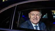Nach der verlorenen Vertrauensfrage  fuhr Olaf Scholz zum Bundespräsidenten.