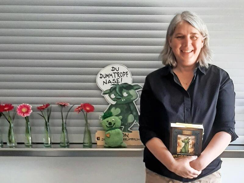 Autorin Annette Roeder bringt &bdquo;Die Krumpflinge&ldquo; nach Herzogenaurach.
