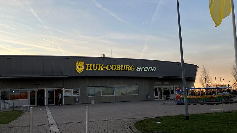 Die HUK-Arena in Coburg. Aufgrund eines Feueralarms musste die Vorrunde der Hallenkreismeisterschaft am Sonntag abgebrochen werden.