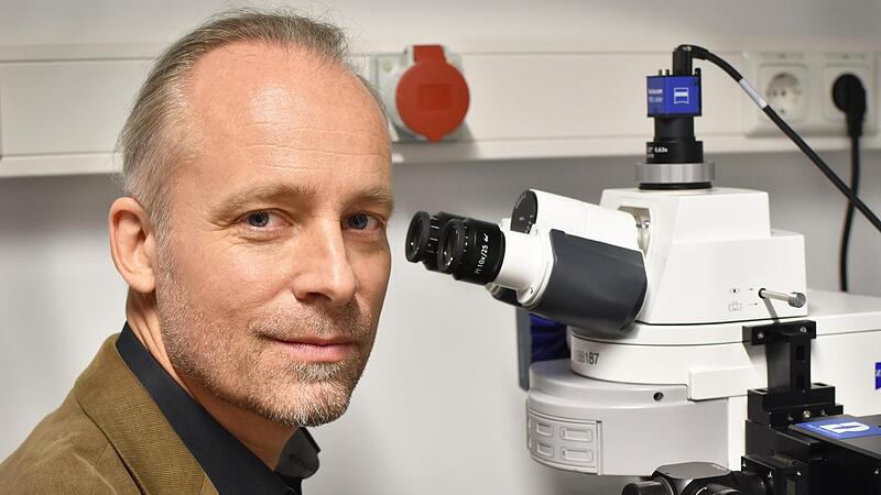 Christian Laforsch von der Uni Bayreuth ist von der Zeitschrift Unicum als Professor des Jahres ausgezeichnet worden.