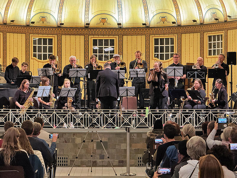 Blowin’ Horns Big Band