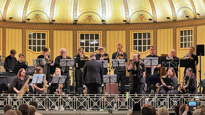 Blowin&rsquo; Horns Big Band