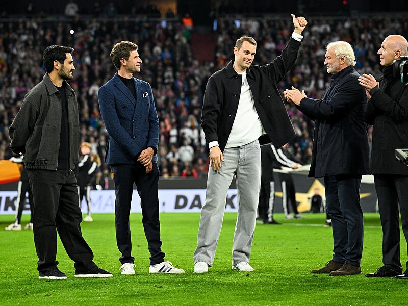 Manuel Neuer und Rudi Völler Manuel Neuer und Rudi Völler