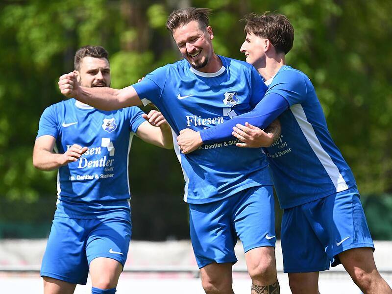 Geschafft: Die SpVgg Zeckern hat sich in die Relegation gek&auml;mpft. Der Sieg gegen Schnaittach war eine Ansage.