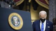 Schlechte Nachricht für US-Präsident Joe Biden: Seine Zustimmungswerte sind von 55 Prozent auf 42 Prozent abgesackt.