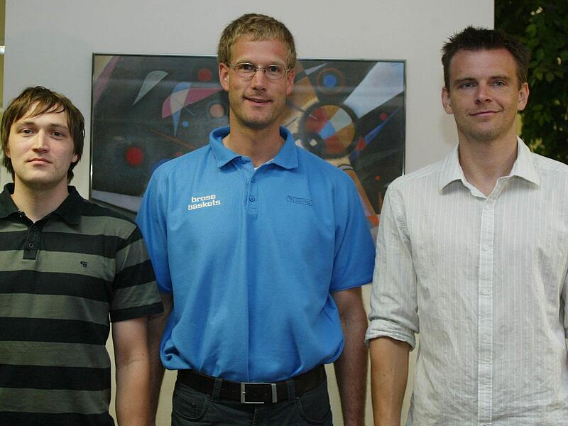 So fing alles in Bamberg an: Stefan Weissenböck (rechts) –  neben Christian Bischoff (Mitte) und Mirko Petrick – im Sommer 2007. Damals begann er als Individualtrainer für die Bamberger Perspektivspieler.