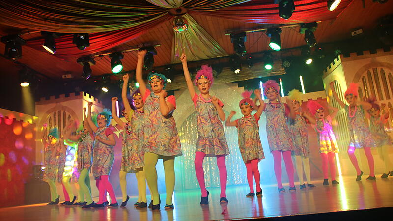 Impressionen von der Prunksitzung Ritter vom Hahn - Trunstadt 2025