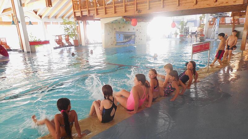 Schulschwimmen ist im Rahmen des F&ouml;rderprojekt Kombine m&ouml;glich.