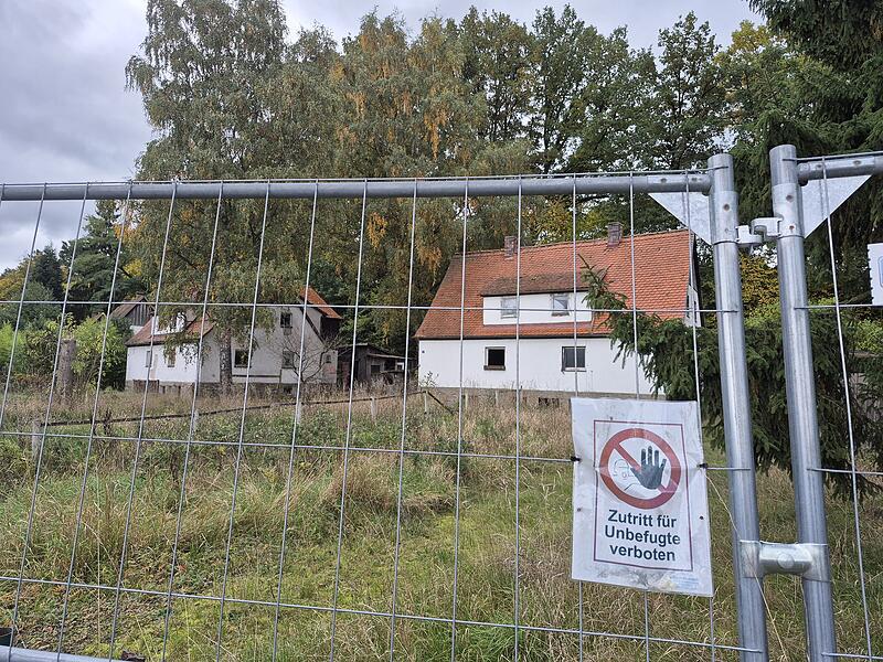Die alten Häuser in der Weißenbrunner Straße werden bald abgerissen.