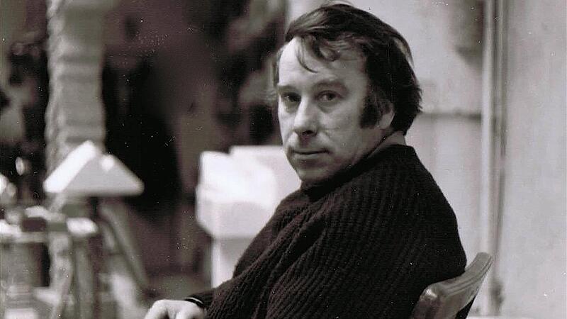 Der in Marktleugast geborene Bildhauer Hans Rucker (1931-2011).  Die Marktgemeinde und die Evangelische Kirche Mannsflur wollen einige Kunstwerke aus seinem Nachlass erwerben.