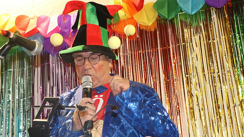 Gekonnt f&uuml;hrte J&uuml;rgen Grune durch das Programm.