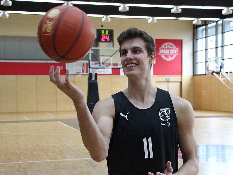 Richard Balint dreht auf – nicht nur den Ball, sondern auch in der Bundesliga.