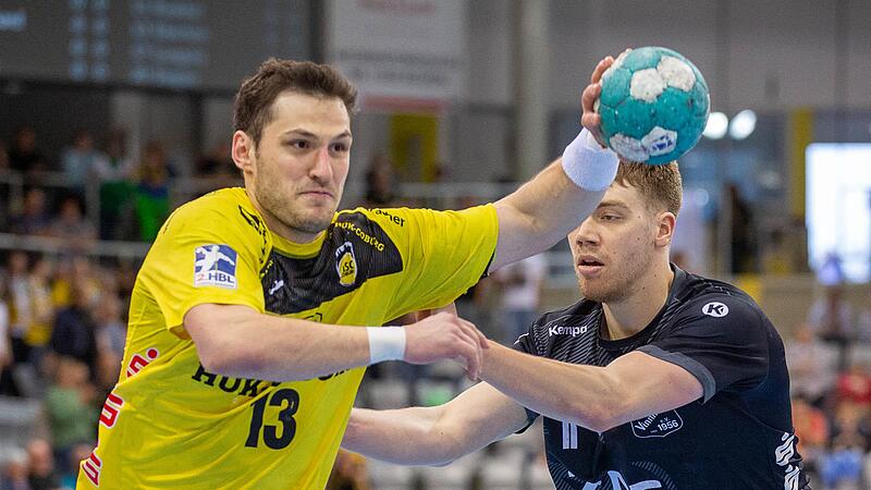 Im zweiten Durchgang konnte sich der HSC 2000 Coburg auf Mikael Helmersson und Merlin Fu&szlig; (Foto) verlassen. Sechs der sieben Coburger Treffer in den ersten Minuten nach Wiederbeginn gingen auf das Konto des R&uuml;ckraum-Duos.