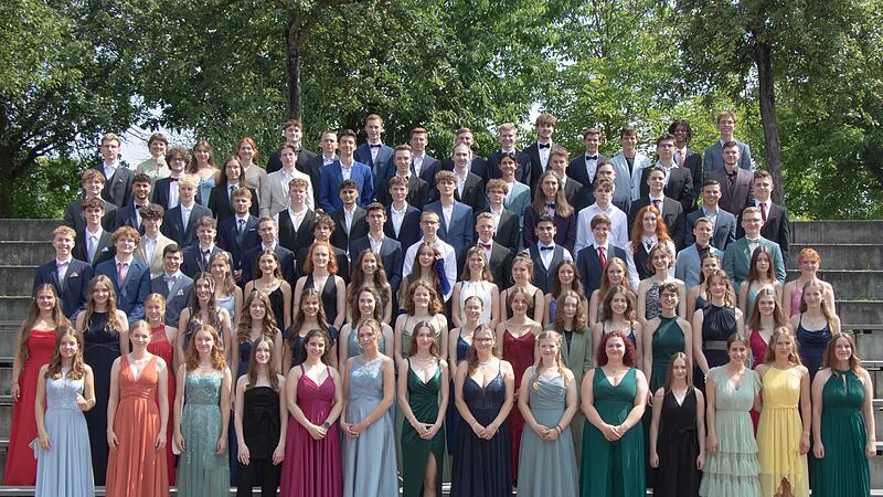 Der Abiturjahrgang des Gymnasiums Eckental.Abi Erlangen Höchstadt 2024 Der Abiturjahrgang des Gymnasiums Eckental.Abi Erlangen Höchstadt 2024