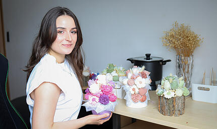 Blumenstr&auml;u&szlig;e aus Olivenwachs: Kerzenmanufaktur in ForchheimBlumenstr&auml;u&szlig;e aus Olivenwachs: Kerzenmanufaktur in Forchheim