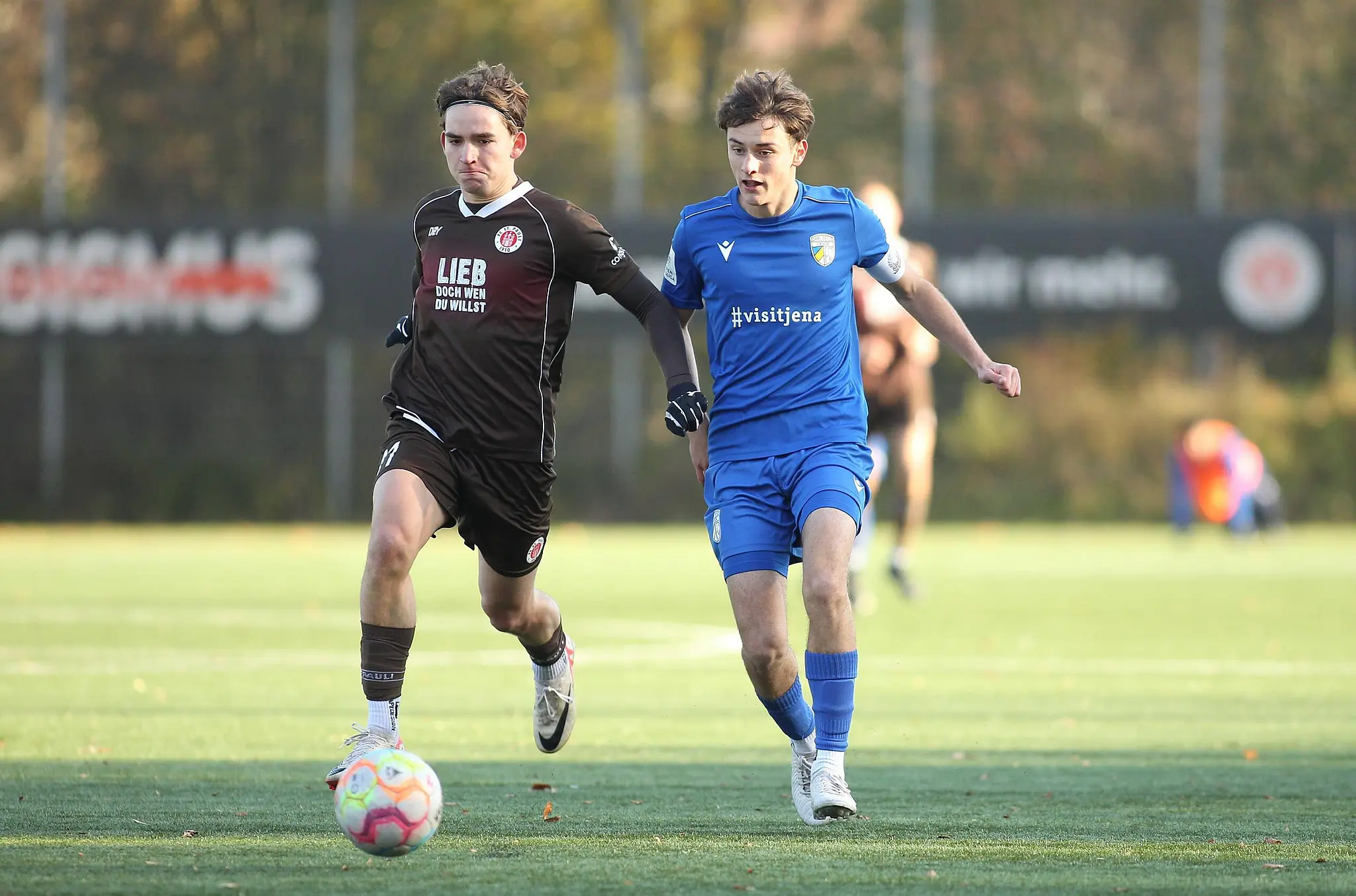 FC Carl Zeiss Jena: Jannes Werner aus Sand unterschreibt Profivertrag