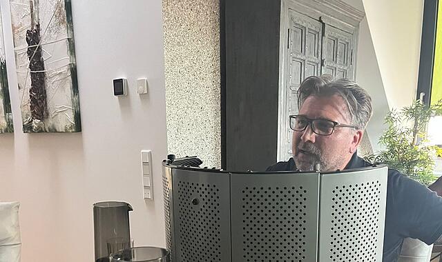 Markus Wolf zu Gast im Rh&ouml;ner Fu&szlig;ball-Podcast Du Holz