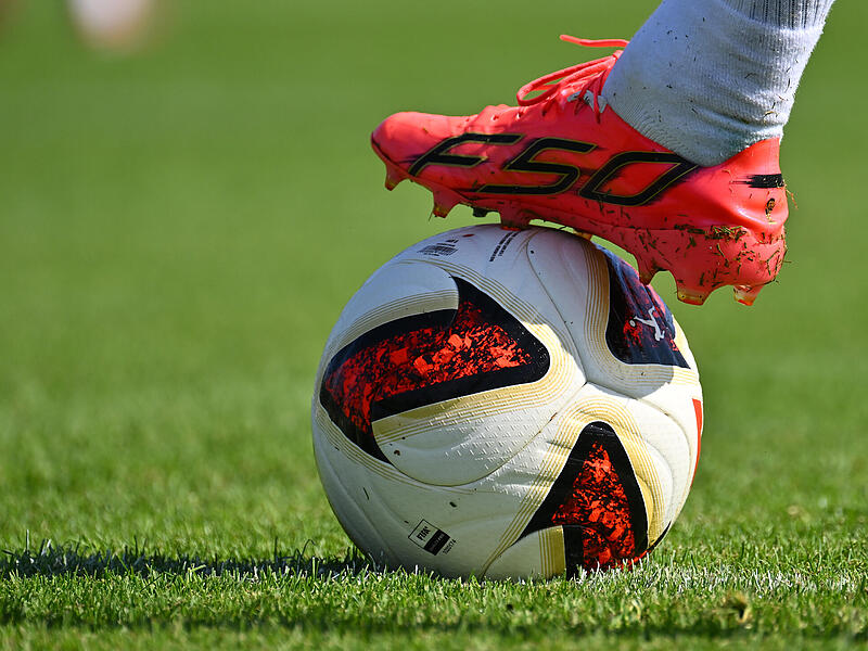 Bei manchen Vereinen der Region ruht der Ball fast elf Wochen, woanders gerade einmal drei. Fränkische Vereine haben zwischen Pflichtspielen in alter und neuer Saison unterschiedliche Pausenzeiten. Bei manchen Vereinen der Region ruht der Ball fast elf Wochen, woanders gerade einmal drei. Fränkische Vereine haben zwischen Pflichtspielen in alter und neuer Saison unterschiedliche Pausenzeiten.