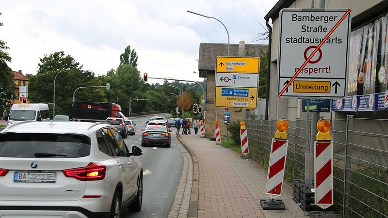 Ab Montag, 30. August 2021,  ist die Bamberger Straße von der Serlbacher Straße  bis zur Kantstraße in beide Richtungen komplett blockiert.Forchheim & Fränkische Schweiz