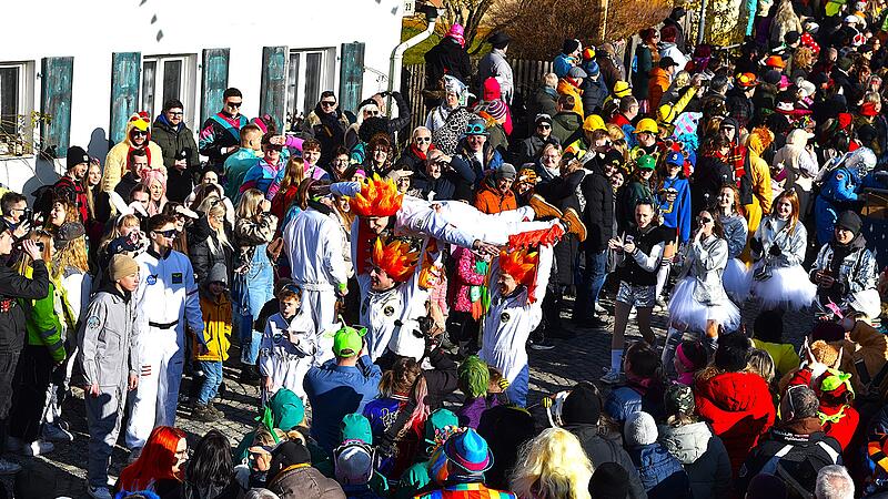 Faschingsumzug KleukheimFasching Kleukheim