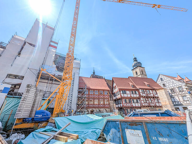 Das historische Rathaus in Forchheim ist am Tag des Denkmals durch Führungen begehbar.