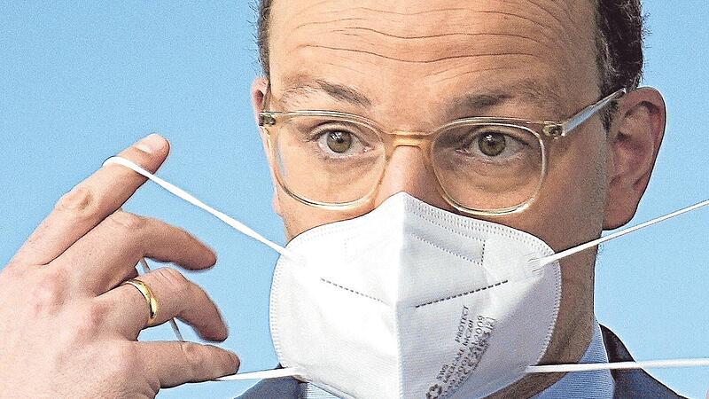 Der fr&uuml;here Gesundheitsminister Jens Spahn steht wegen Masken-Deals in der Coronapandemie in der Kritik.    