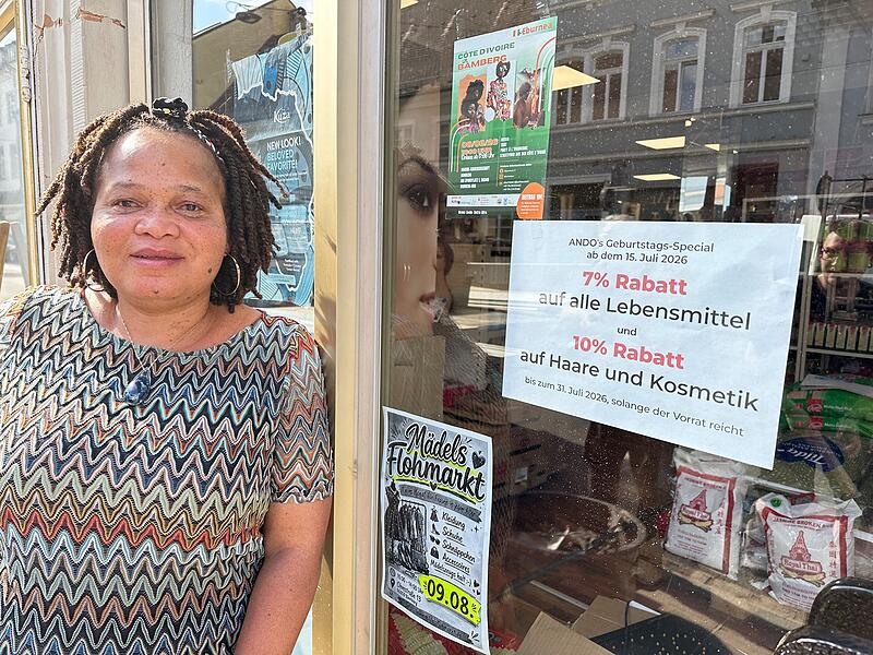 Auto kracht in Schaufenster Obere Königstraße Bamberg Auto kracht in Schaufenster Obere Königstraße Bamberg