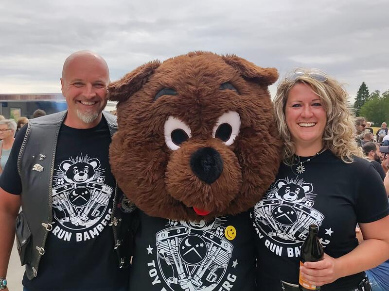 Die Strullendorferin Lisa Adamczyk und der Bischberger Markus Kröner haben den Toy Run nach Bamberg geholt.