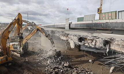 Br&uuml;ckenabbruch: So liefen die Arbeiten an der A9