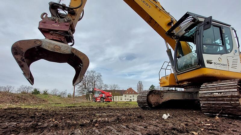 Philosophenviertel Forchheim - Investor legt losForchheim & Fränkische Schweiz Das Gezerre um das Mammut-Projekt Philosophenviertel geht in die nächste Runde. Nun scheint es der Investor mit dem Bau ernst zu meinen.