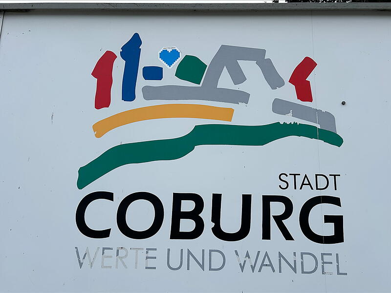 Hier ein altes Coburg-Logo, noch mit dem Slogan &bdquo;Werte und Wandel&ldquo;