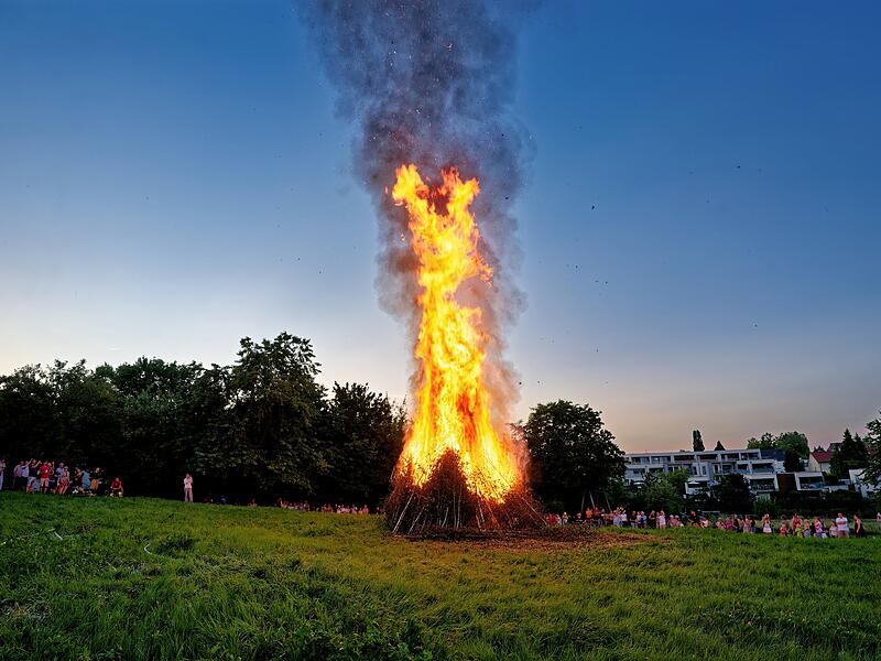 Kirchweih und Johannisfeuer in St. Urban BambergKirchweih und Johannisfeuer in St. Urban Bamberg