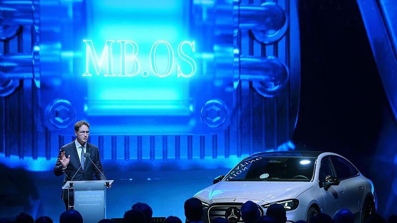 Er&ouml;ffnung der Erweiterung des Mercedes-Benz-Werks Kecskemet