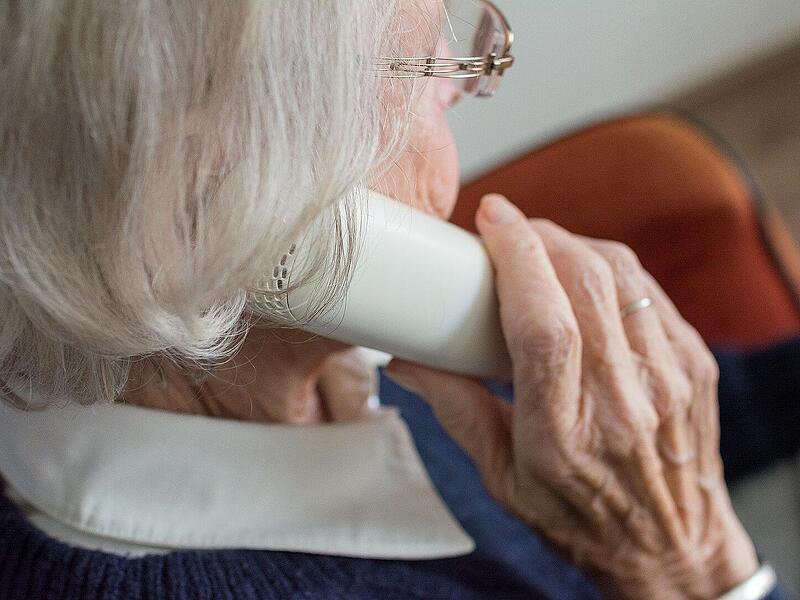Betrüger zieht Seniorin im Kreis Bamberg ab - Zeugen gesucht Derzeit warnt die SÜC vor Fake-Anrufen, die ihren Kunden persönliche Daten entlocken sollen.