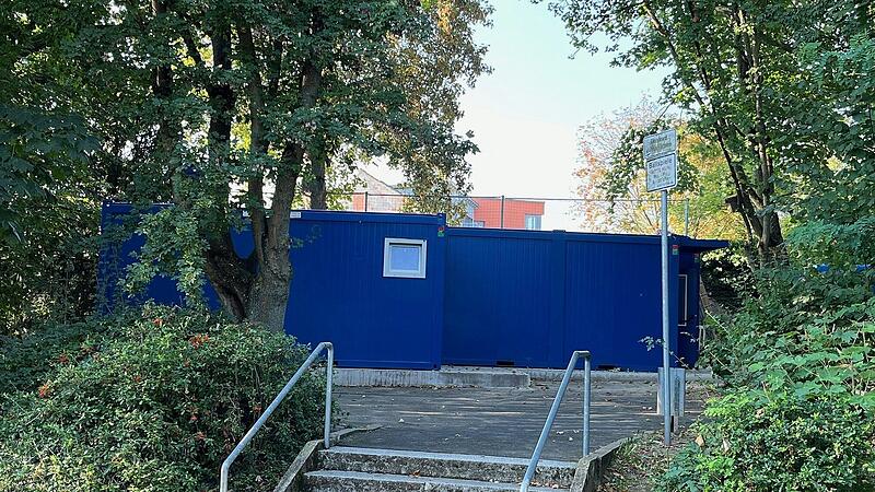 Die Container stehen, das neue Schuljahr kann starten. Die Container stehen, das neue Schuljahr kann starten.
